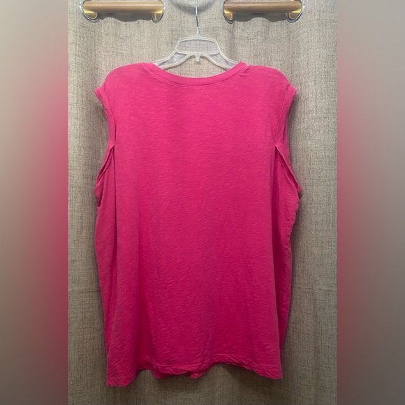 torrid Hot Pink Santa Monica Graphic Sleeveless Tank - Picture 6 of 6